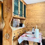 Guesthost - Il Dente Del Gigante Courmayeur