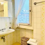 Guesthost - Il Dente Del Gigante Apartament Courmayeur