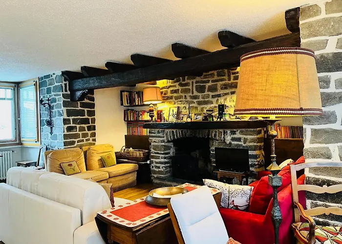 Guesthost - Il Dente Del Gigante 쿠르마예