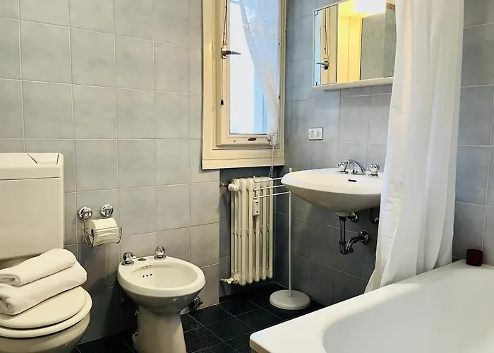 Guesthost - Il Dente Del Gigante 아파트 쿠르마예